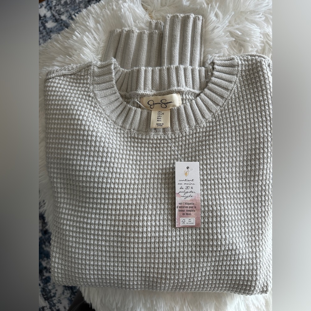 Jessica Simpson cream oversized Crewneck Sweater